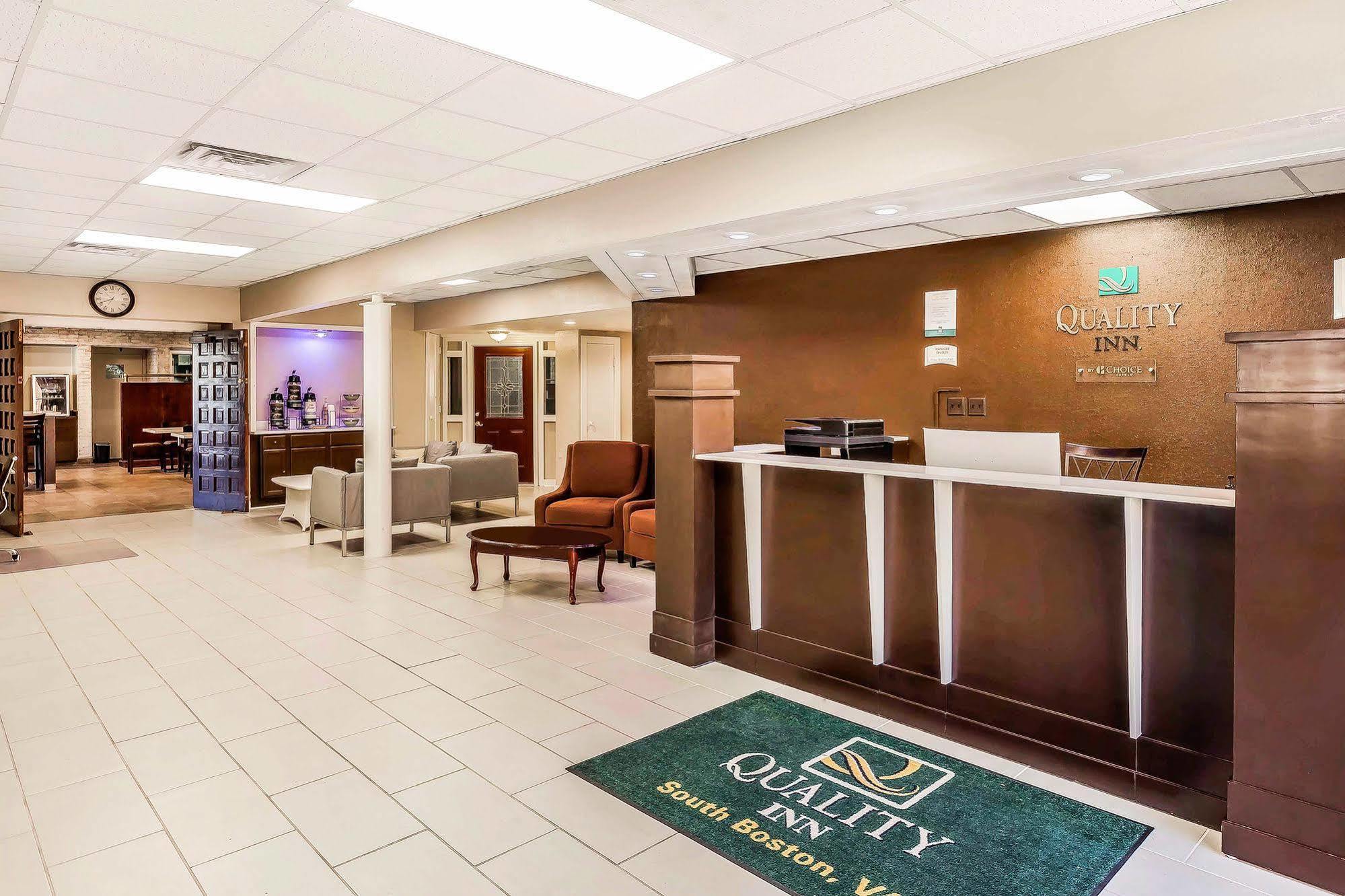 Quality Inn South Boston - Danville East Bagian luar foto